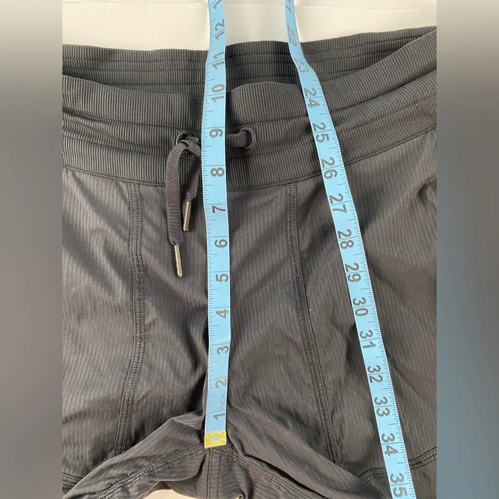 Lululemon Studio Crop size 10 Black - Picture 11 of 16